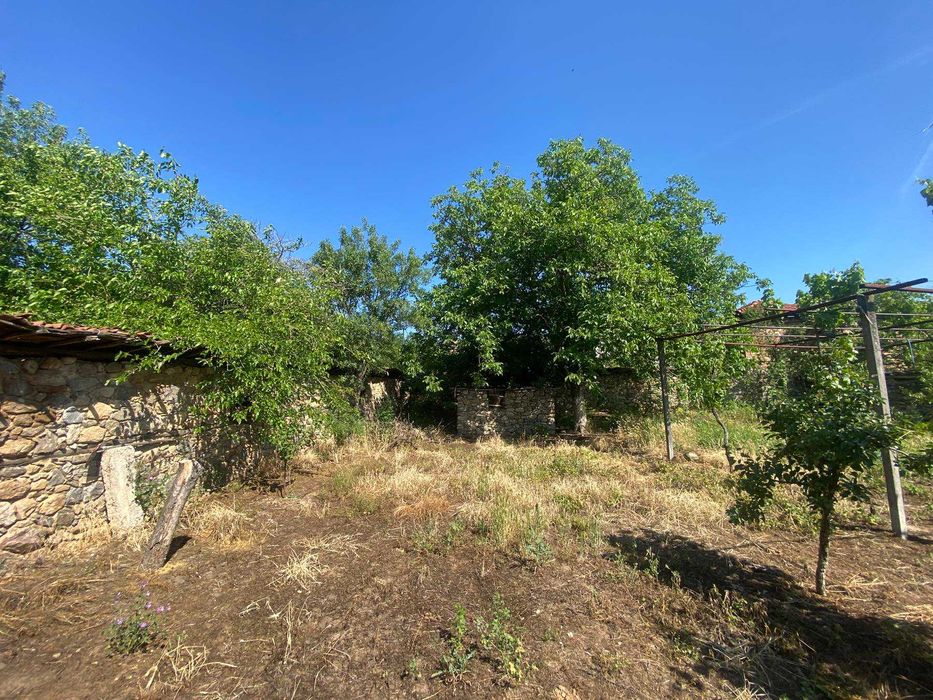 Къща в село Стоб, Кюстендилска област