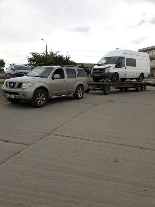 Tractării auto și servis