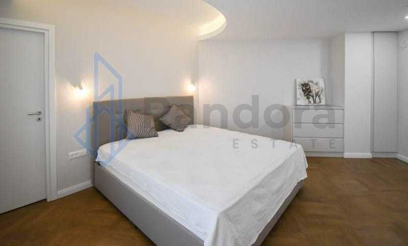 Дава се под наем Двустаен апартамент в София, Лозенец - 100 кв.м за 1200 € - Снимка #3