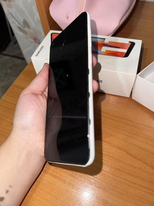 Samsung A11, 32gb- рабочий,торг