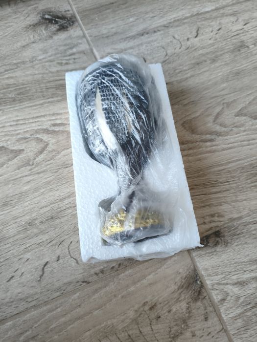 Pocal din inox pentru vin – stil craniu ideal pentru Halloween – argin