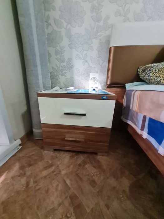 Продам  спальный гарнитур. 350 000