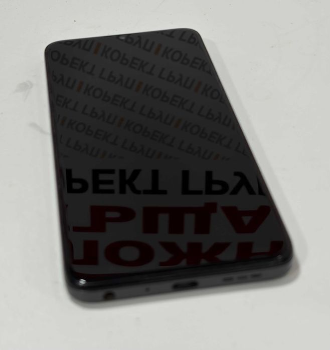 Телефон TCL 405 32/2gb