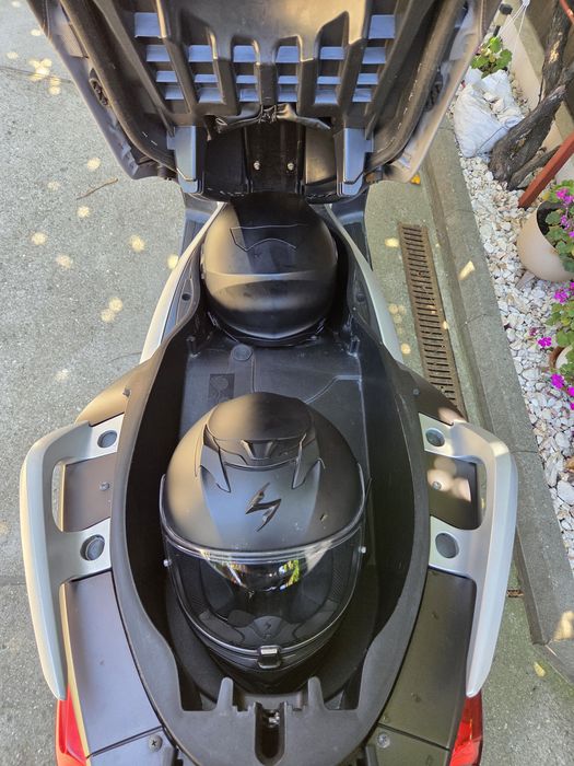 Yamaha Xmax 250 cc