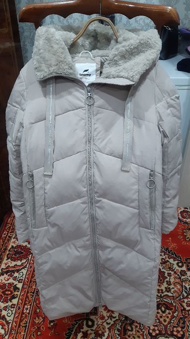 Пуховик 42 размер, 7000тг