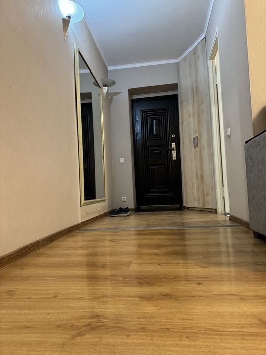 Аренда Новомосковская напротив кардиологии 2/2/4/-60 кв.м 500у.е