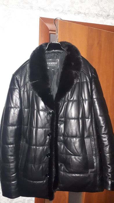 Зимняя кожаная куртка