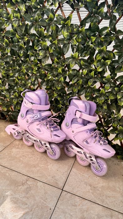 Set de tole cu roti luminoase reglabile Action One