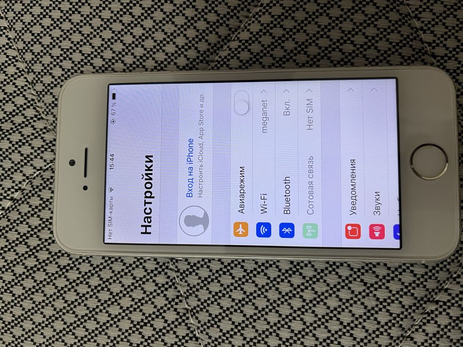 iPhone 5s, 32 Гб, рабочий