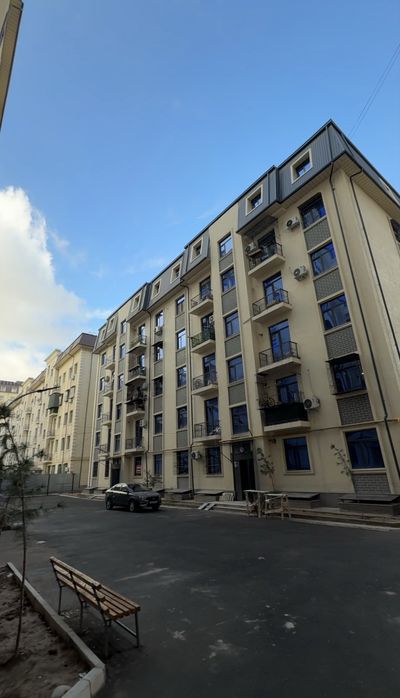 SROCHNA KVARTIRA SOTILADI O'zgarish mahallasi Sergeli 2 xona 47+47kv