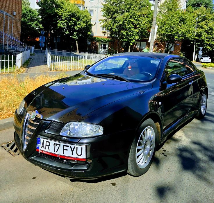Alfa romeo GT 2.0 JTS, benzina an 2005