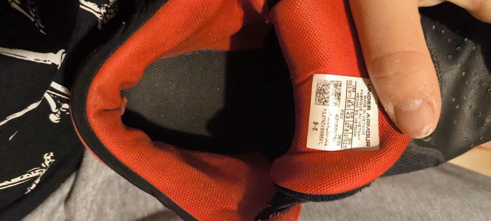 Обувки Under Armour 43