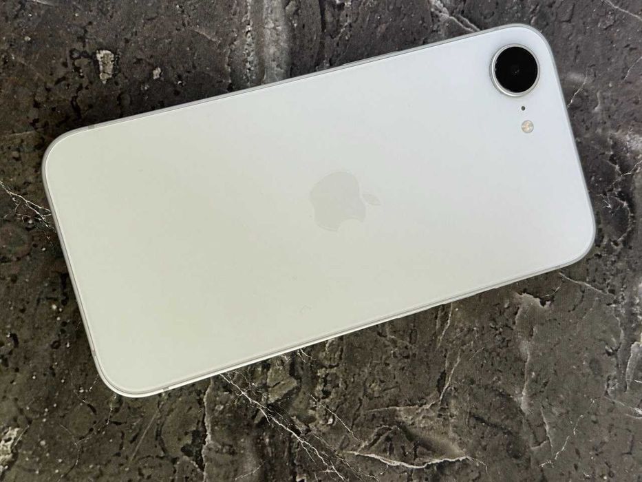 Apple iPhone 16E 256Gb (Актобе 403) ID: 989321