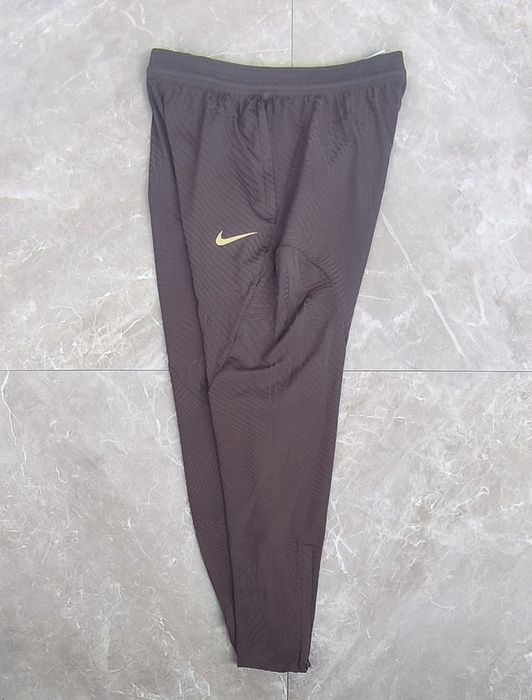 Tottenham  Hotspur Slim Fit размер L Мъжко долнище