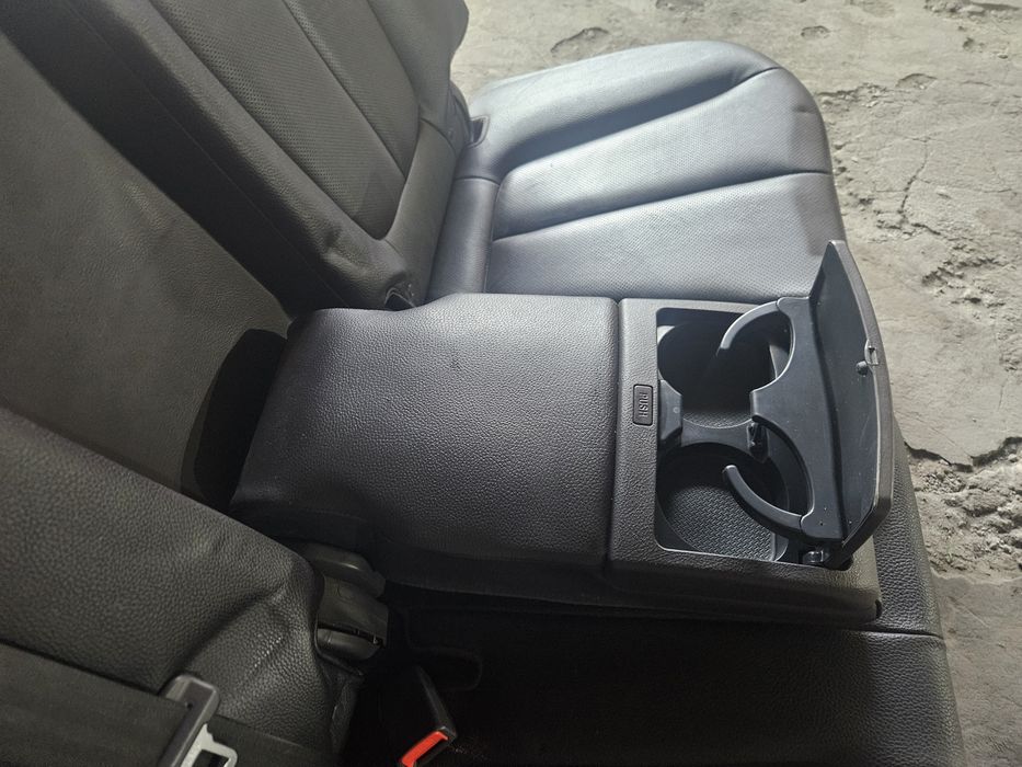 Задна седалка за Hyundai Santa fe 2012г