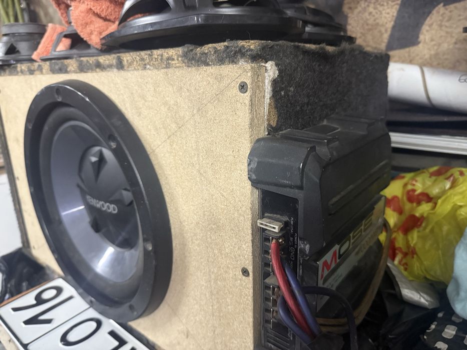 Сабвуфер для авто