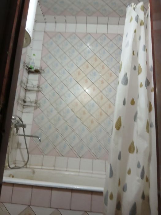 Согдиана ДЭСКа бозор 5 этаж лифт янги куйилган