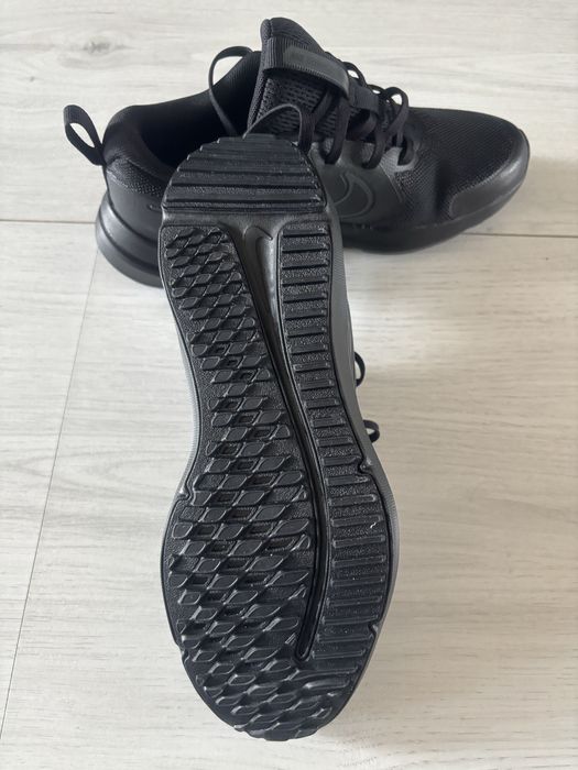 Унисекс маратонки nike