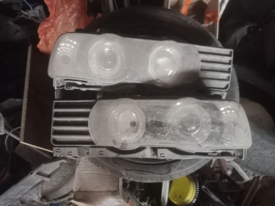 Фары на БМВ е 34 в сборе хрусталь