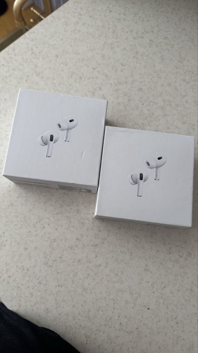 Продам Apple AirPods Pro 2