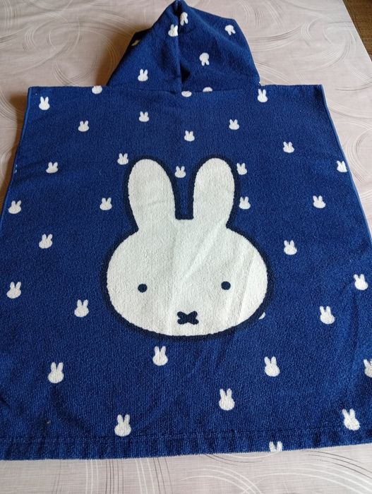 Детска хавлийка за плаж със зайче