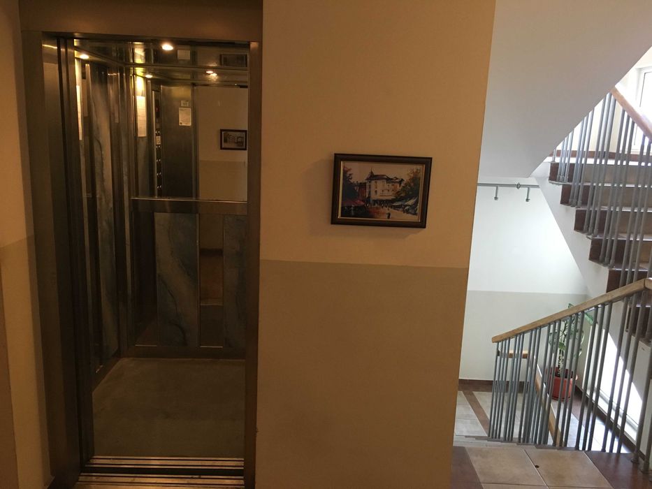 Отдавам под наем тристаен апартамент в нова сграда до пазар Чaталджа