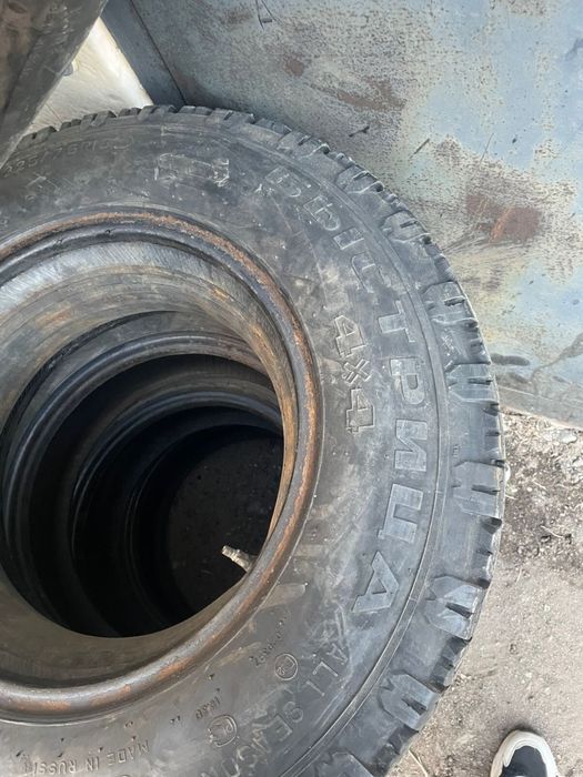 Продам шины. б/у