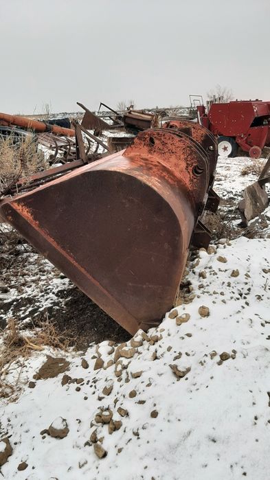 Фронтальный погрузчик т 150, установка