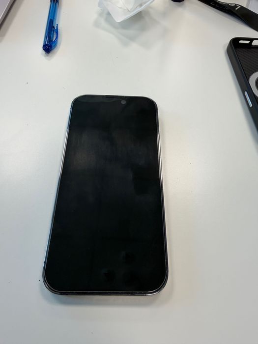 iPhone 14 pro purple