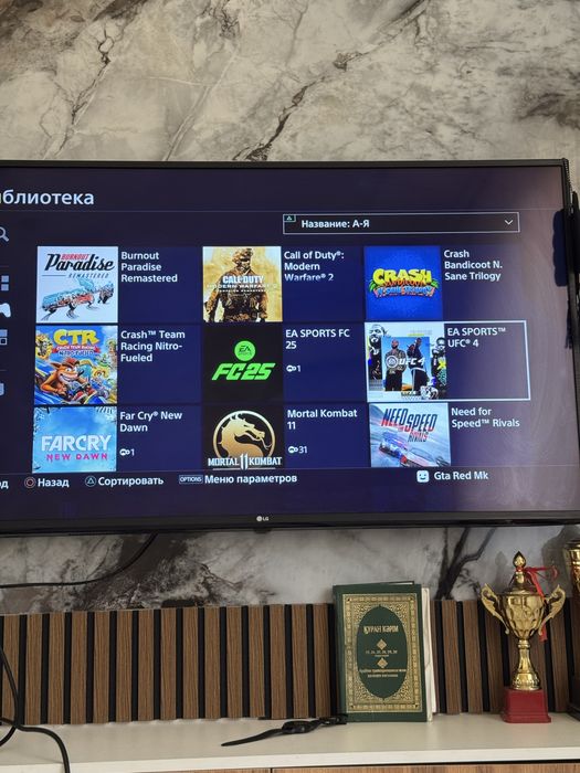 PlayStation 4 pro с 20 игры