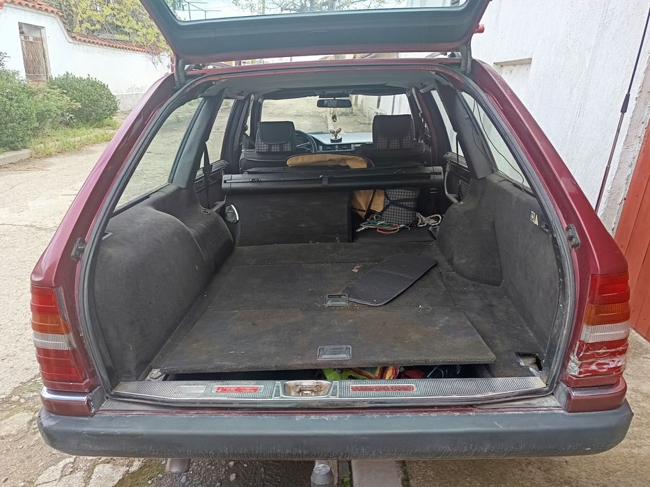 Мерцедес 1991 година