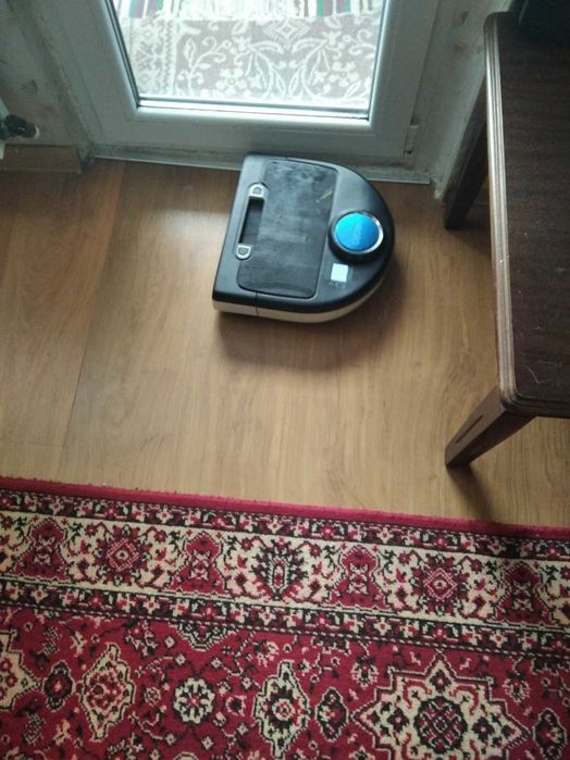 Прахосмукачка робот Neato Botvac D Series