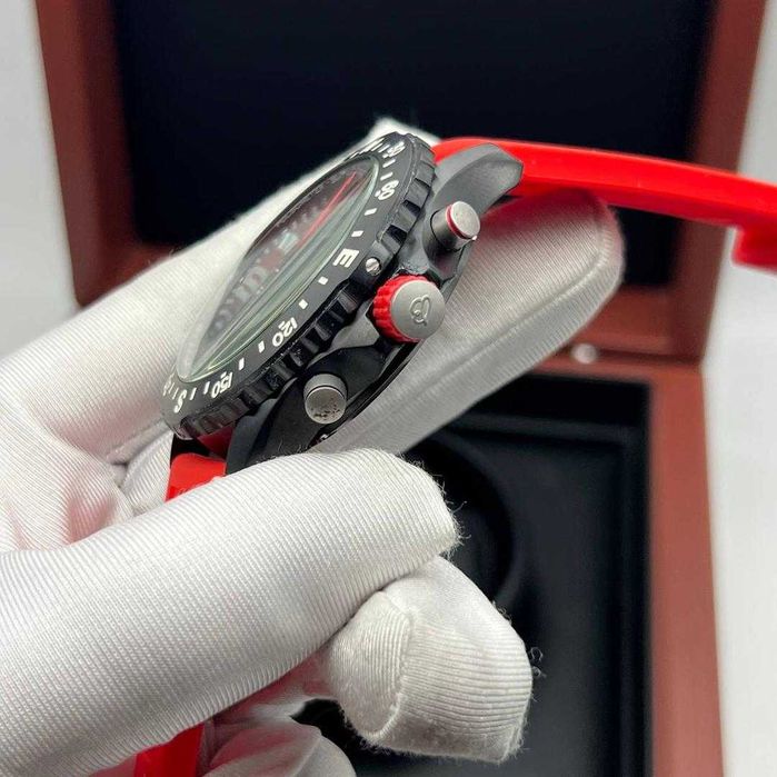 Ceas bărbătesc cu quartz Breitling Endurance Pro RED