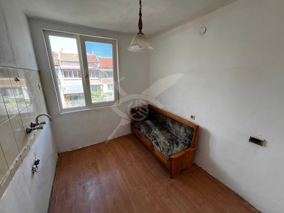 Продава се Двустаен апартамент в Бургас, Долно Езерово - 44 кв.м за 1046 €/кв.м - Снимка #1