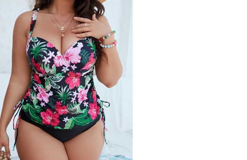 Top maieu costum de baie 2XL nou doar probat