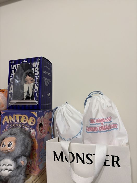 Лабубу лимитированная серия Sanrio