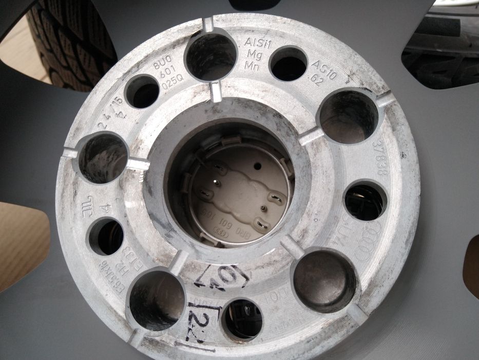 Jante 16 Audi Q2  Originale Impecabile  + Cauciucuri 215 65 R16 M+S