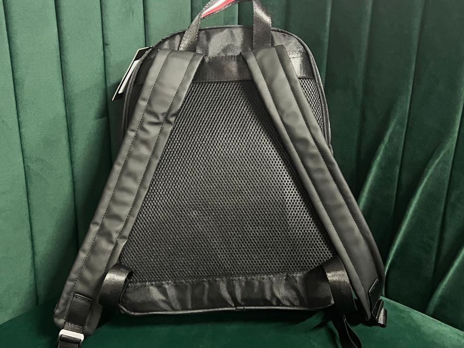 Рюкзак Tommy Hilfiger