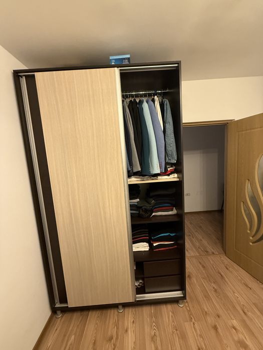 Dulap din PAL cu 2 uși culisante – făcut pe comandă