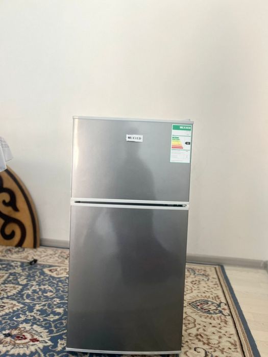 Продаю холодильник