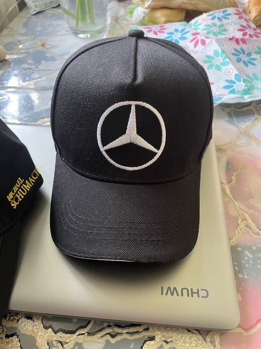 Кепки от мерседес