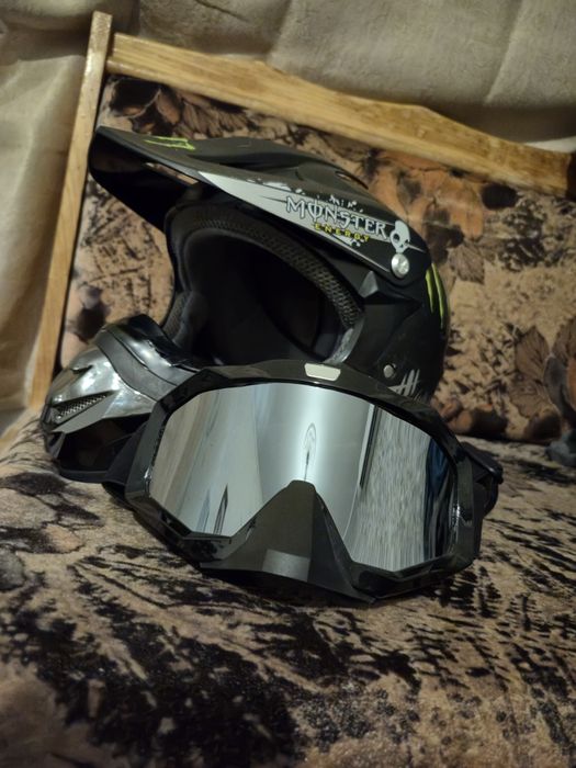 Кросова каска супер цена!