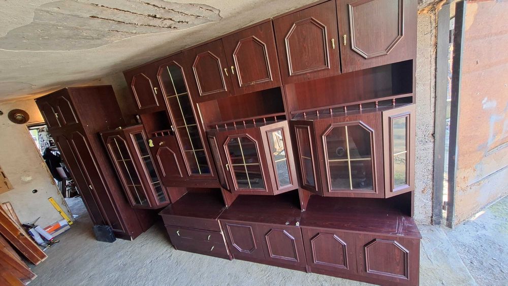 Секция продажба Искрец.