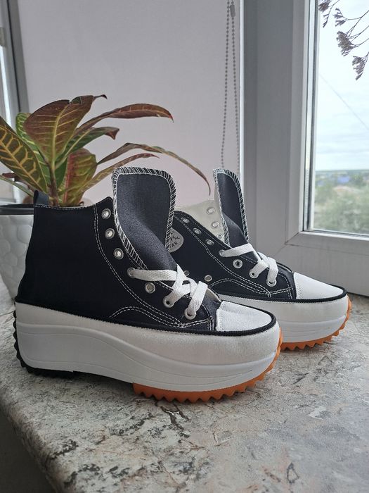 Продам новые кеды