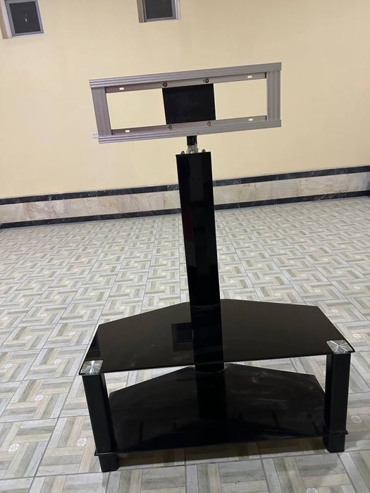 Продается Подставка для телевизора за 500 тысяч