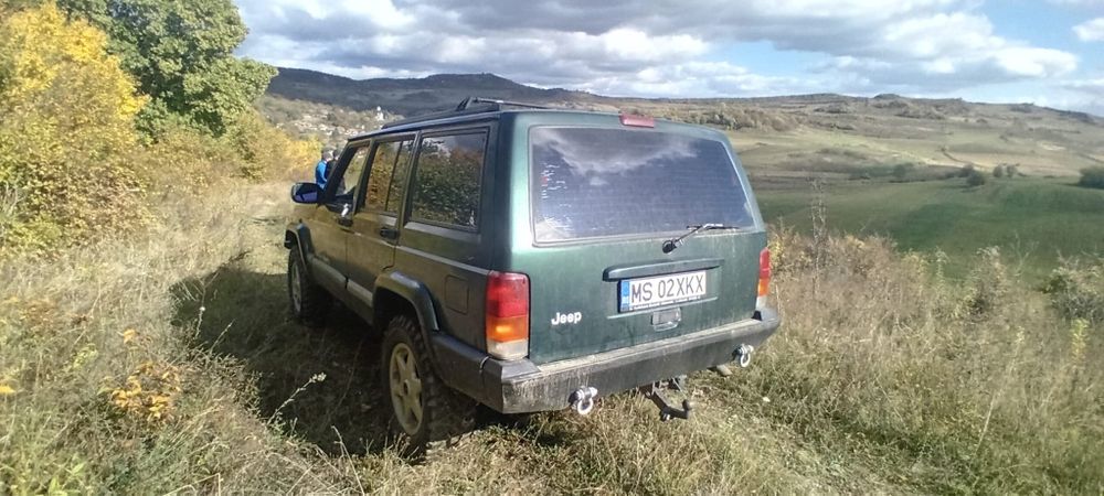 Vand Jeep cherokee