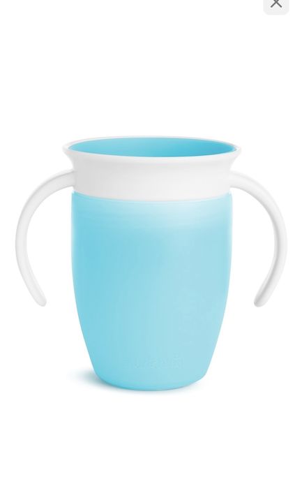 Поильник-непроливайка