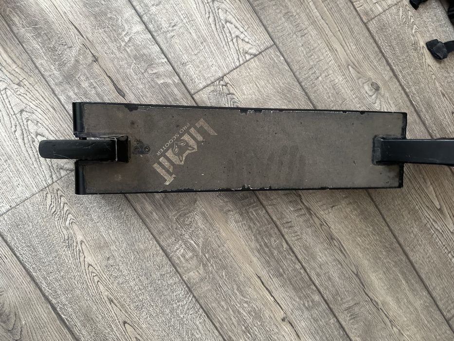 Самокат limit в отличном состоянии