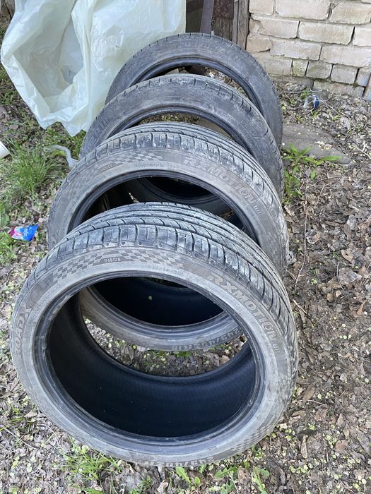 Летние шины 245/40 r18