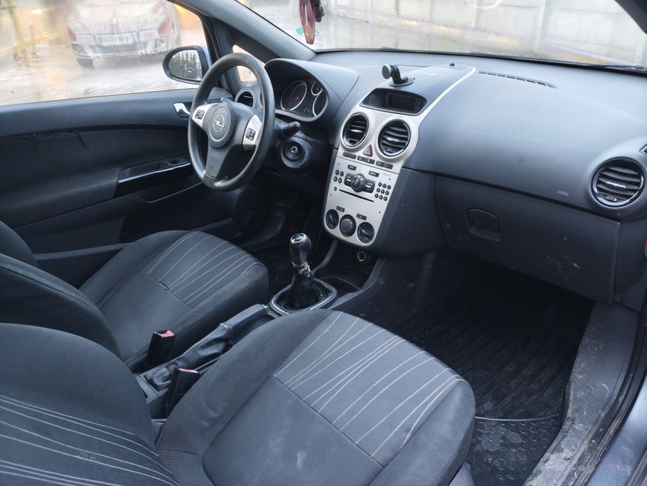Opel Corsa D  2007
